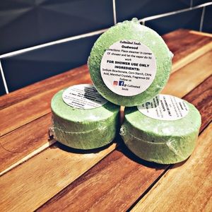 🌸Limited Spring Sale on Oudwood Shower Steamers! 🌸